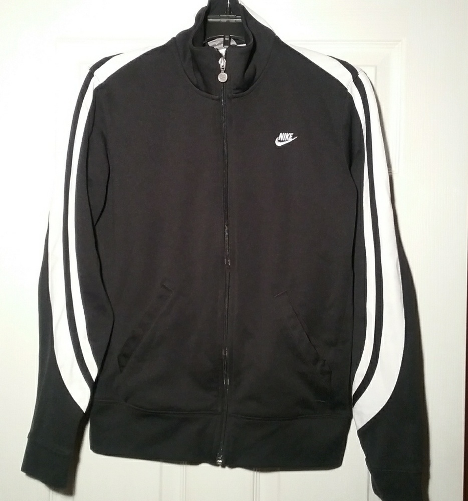 Nike zip up jacket